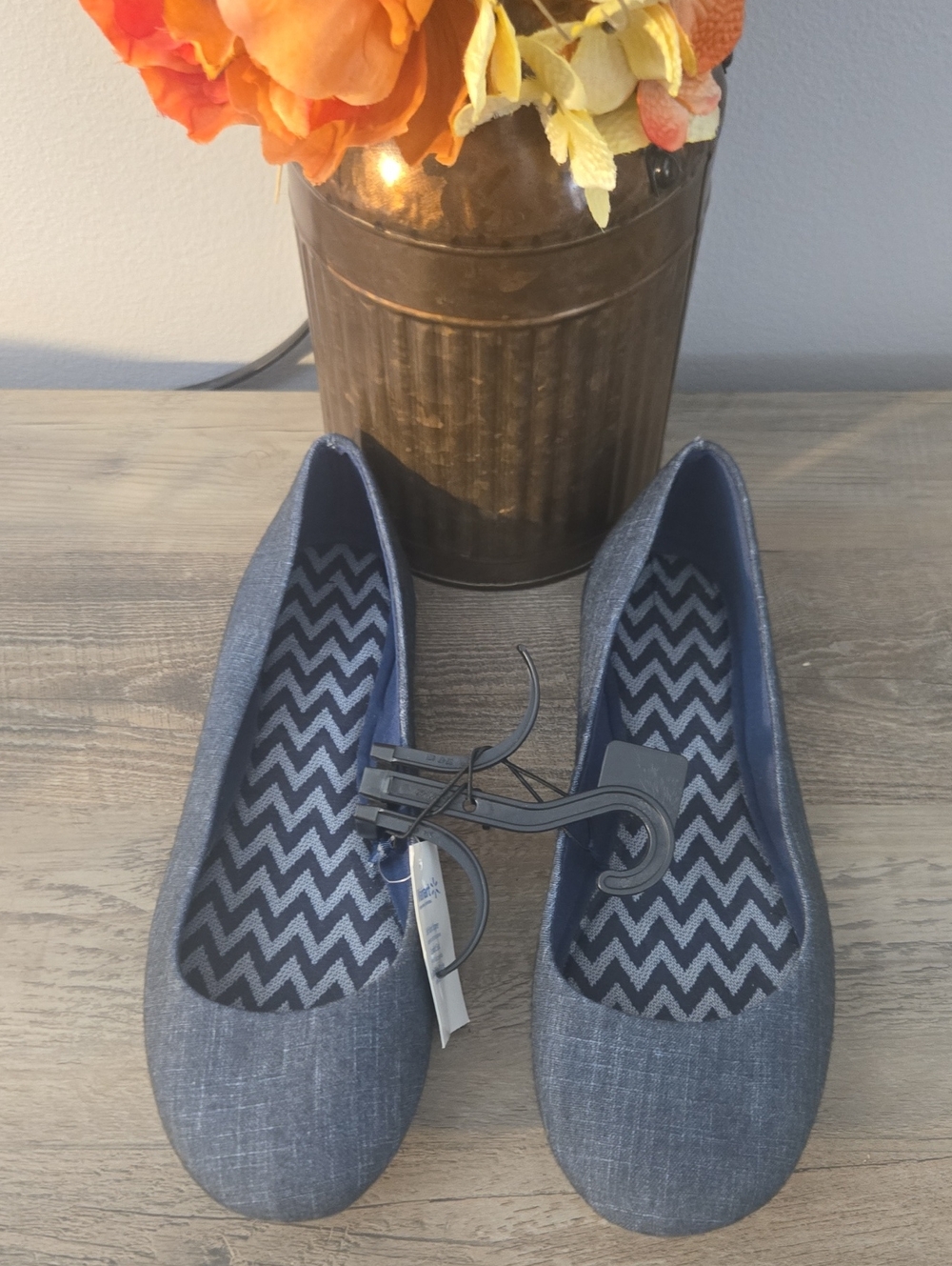 Casual Chambray Ballet Flats in Denim Blue